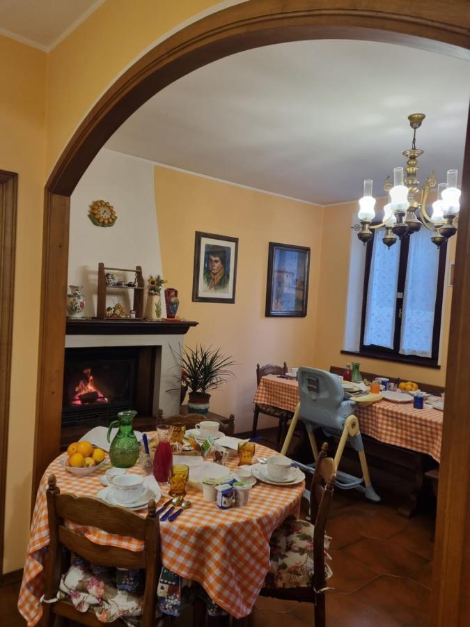 A Collodi Io & Mamma100 M Dal Parco Di Pinocchio Bed and Breakfast Buitenkant foto
