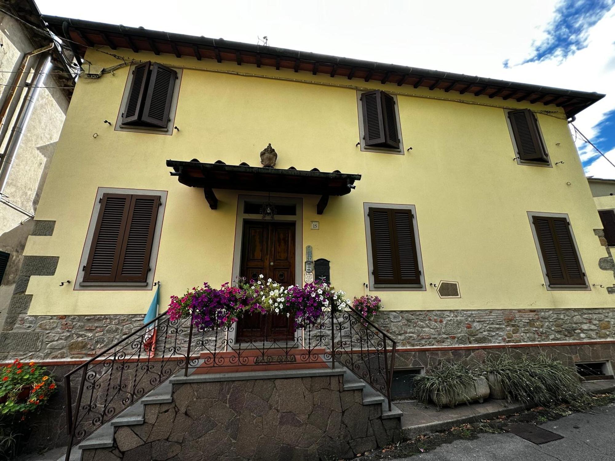 A Collodi Io & Mamma100 M Dal Parco Di Pinocchio Bed and Breakfast Buitenkant foto